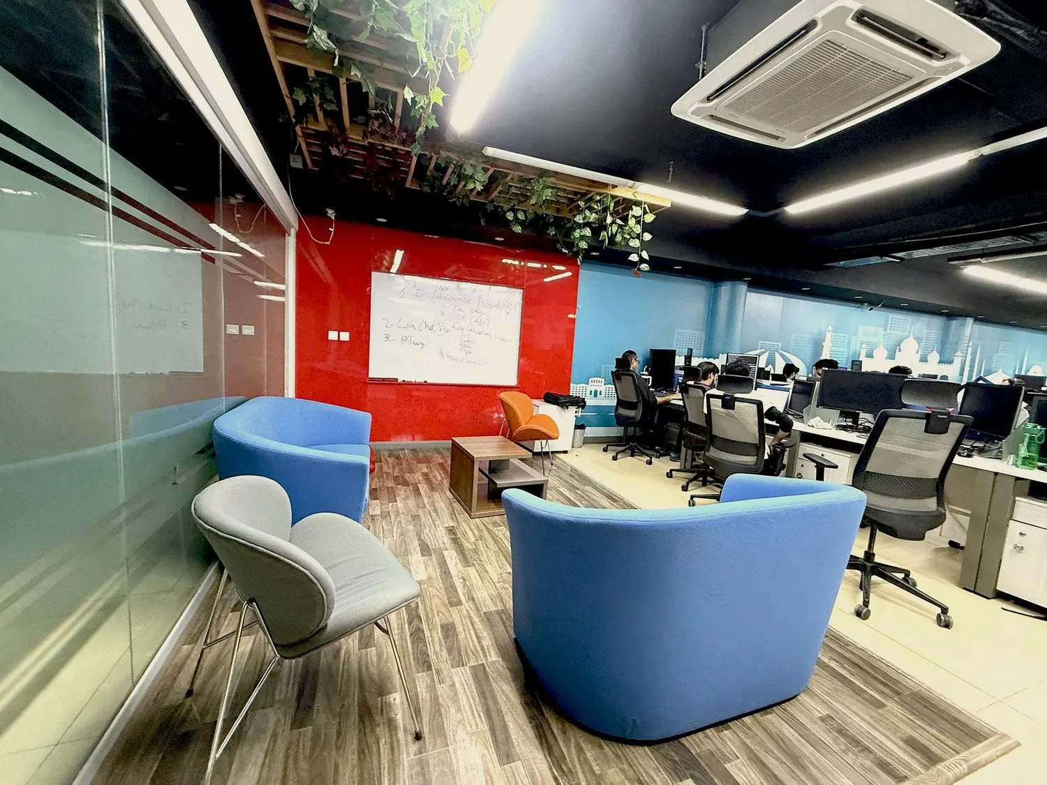 Breakout lounge
